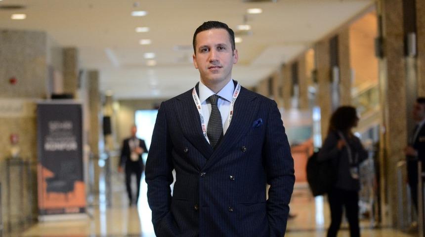 Taciroğlu: "Soğuk zincir araç grubumuzla gittiğimiz evlere servis yapmayı deniyoruz"