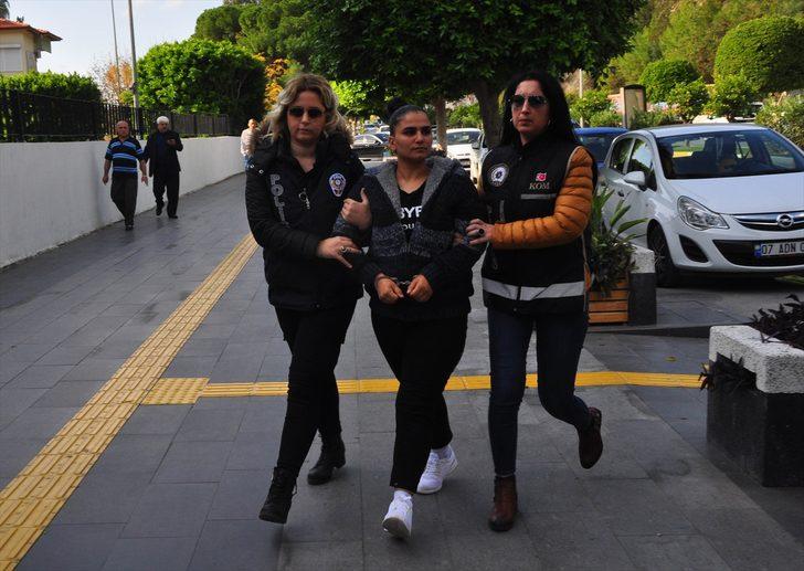 Antalya'daki cinayetin şüphelileri adliyede sevk edildi G2