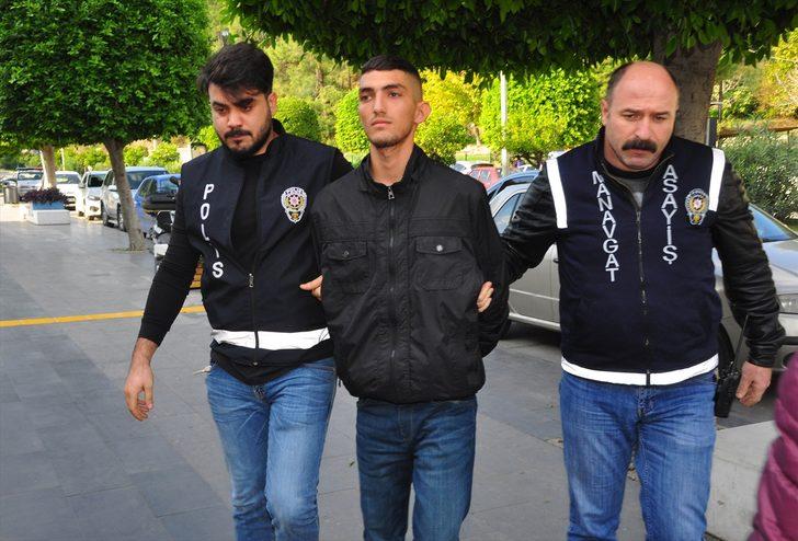 Antalya'daki cinayetin şüphelileri adliyede sevk edildi G4