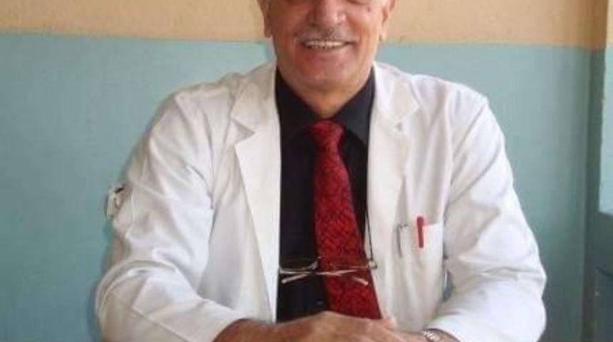 Markette kalp krizi ge&ccedil;iren &ouml;ğretmen hayatını kaybetti