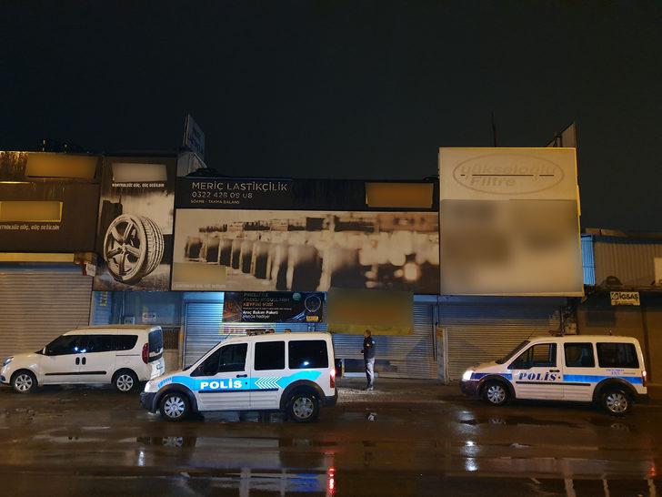 Polisi görünce,150 kiloluk para kasasını bırakıp kaçtılar G2