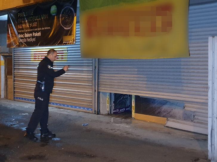 Polisi görünce,150 kiloluk para kasasını bırakıp kaçtılar G1