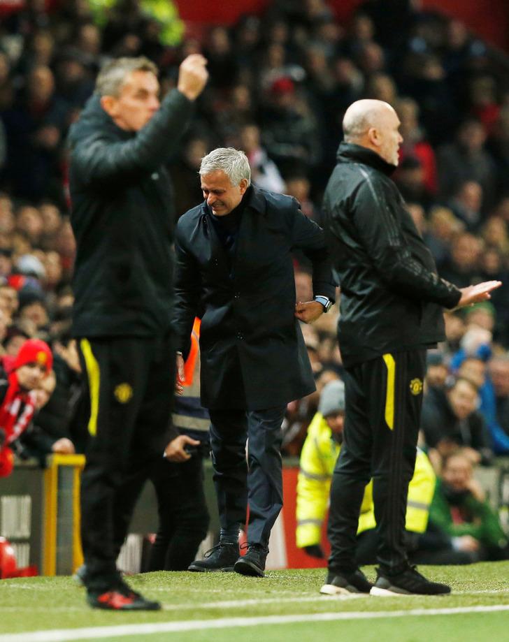 Jose Mourinho sakatlandı! Şok eden olay  G2