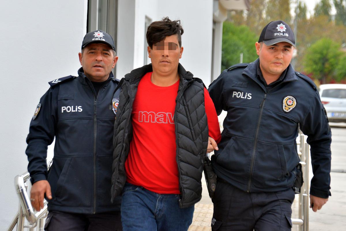 6 g&uuml;nd&uuml;r kayıp olan 15 yaşındaki kız internetten tanıştığı kişinin yanına Adana'ya gitmiş