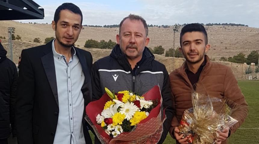 BtcTurk Yeni Malatyaspor’da kayısı ikramlı antrenman