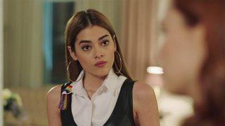 Zalim İstanbul'un fenomen Damla'sı Simay Barlas pozlarıyla olay oldu