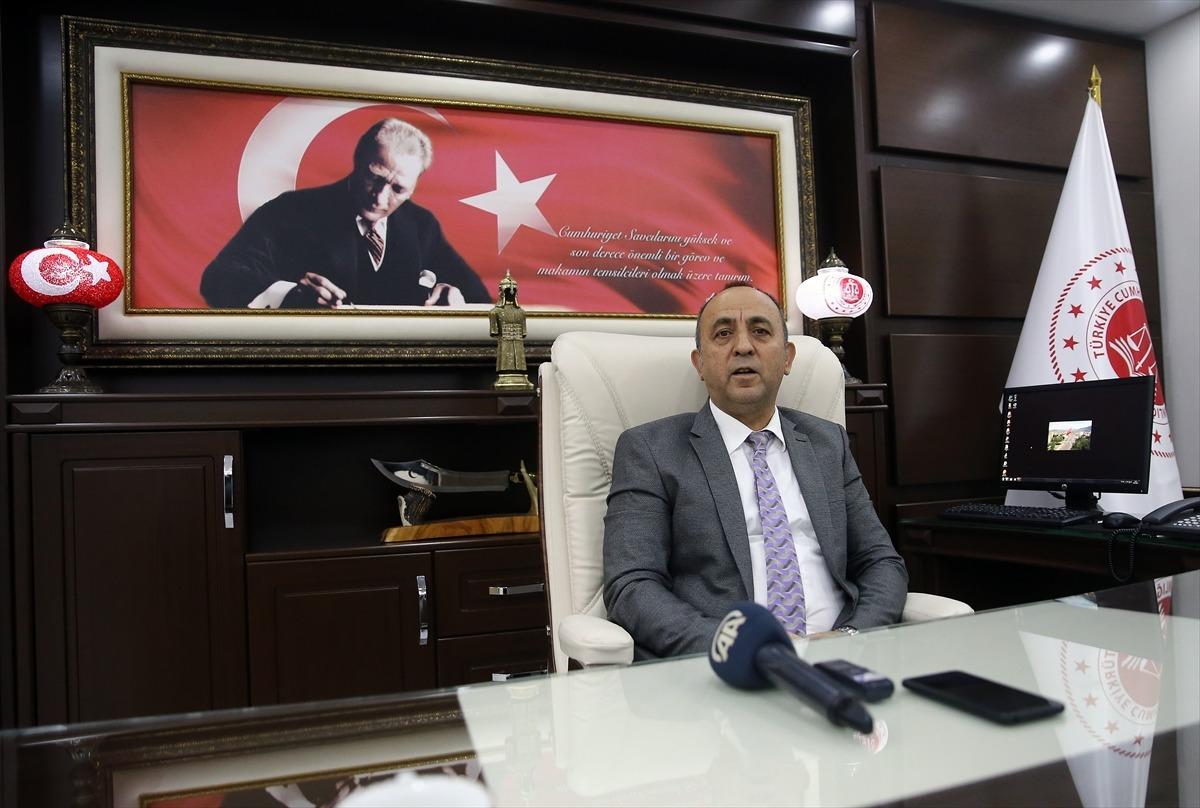 Başsavcı Tekne ve Emniyet M&uuml;d&uuml;r&uuml; Okumuş, AA'nın "Yılın Fotoğrafları" oylamasına katıldı