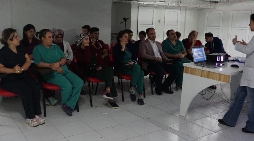 ANKA&rsquo;da AIDS anlatıldı