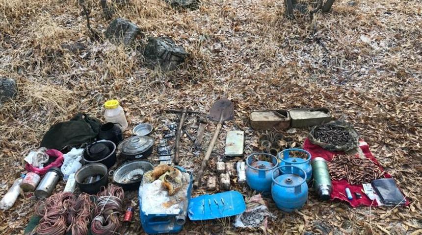 Van'da 20 kilogram amonyum nitrat ile akaryakıt karışımı patlayıcı bulundu