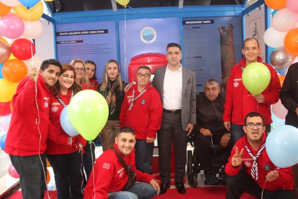 Menderes&rsquo;te hem a&ccedil;ılış hem kutlama