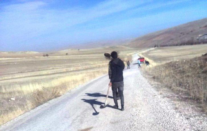 Belediyesi çalışmayınca, iş vatandaşa düştü G3