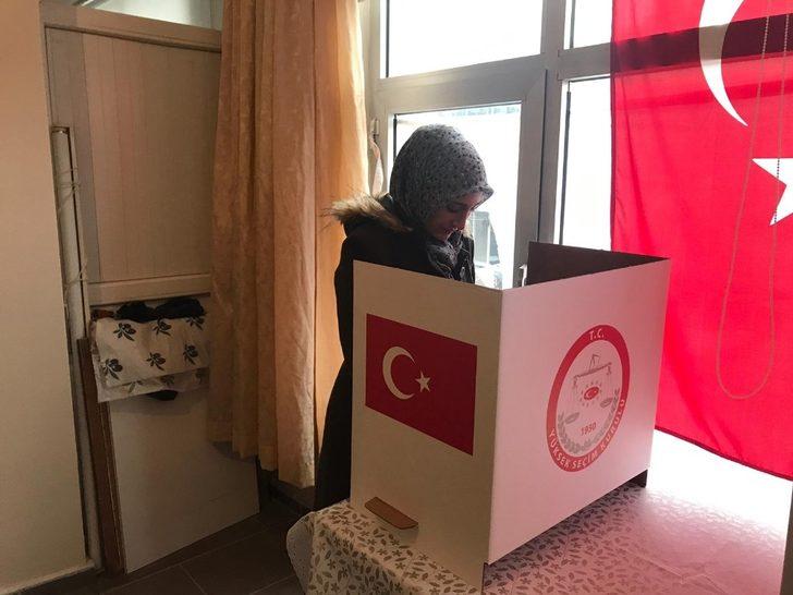 AK Parti Tunceli teşkilatında delege seçimi başladı G2