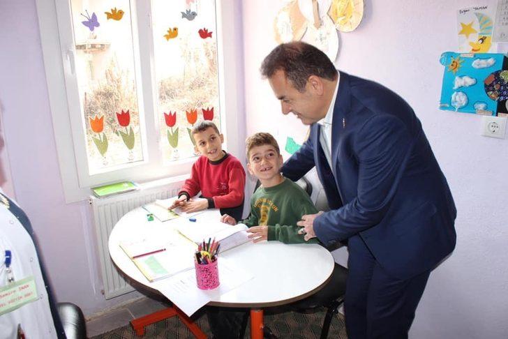 Başkan Ürek engelli öğrencilerle buluştu G3