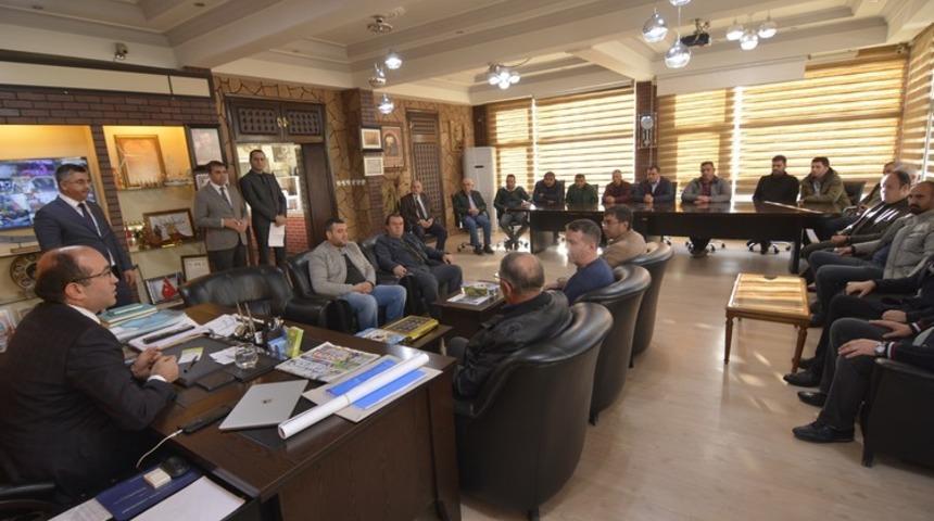 Sandıklı&rsquo;daki sera işletmelerinin sorunları ele alındı