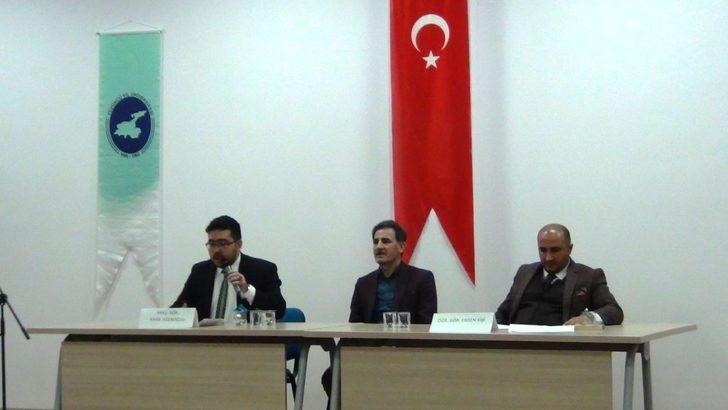 YYÜ Rektörü Şevli, Erciş’te öğrencilerle buluştu G2