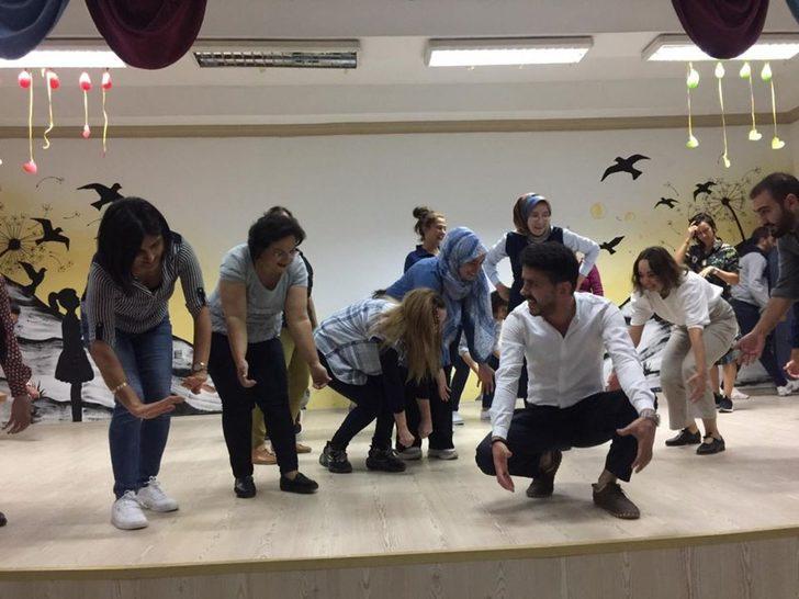 Erzincan’da Öğretmen Gelişim Atölyeleri devam ediyor G1