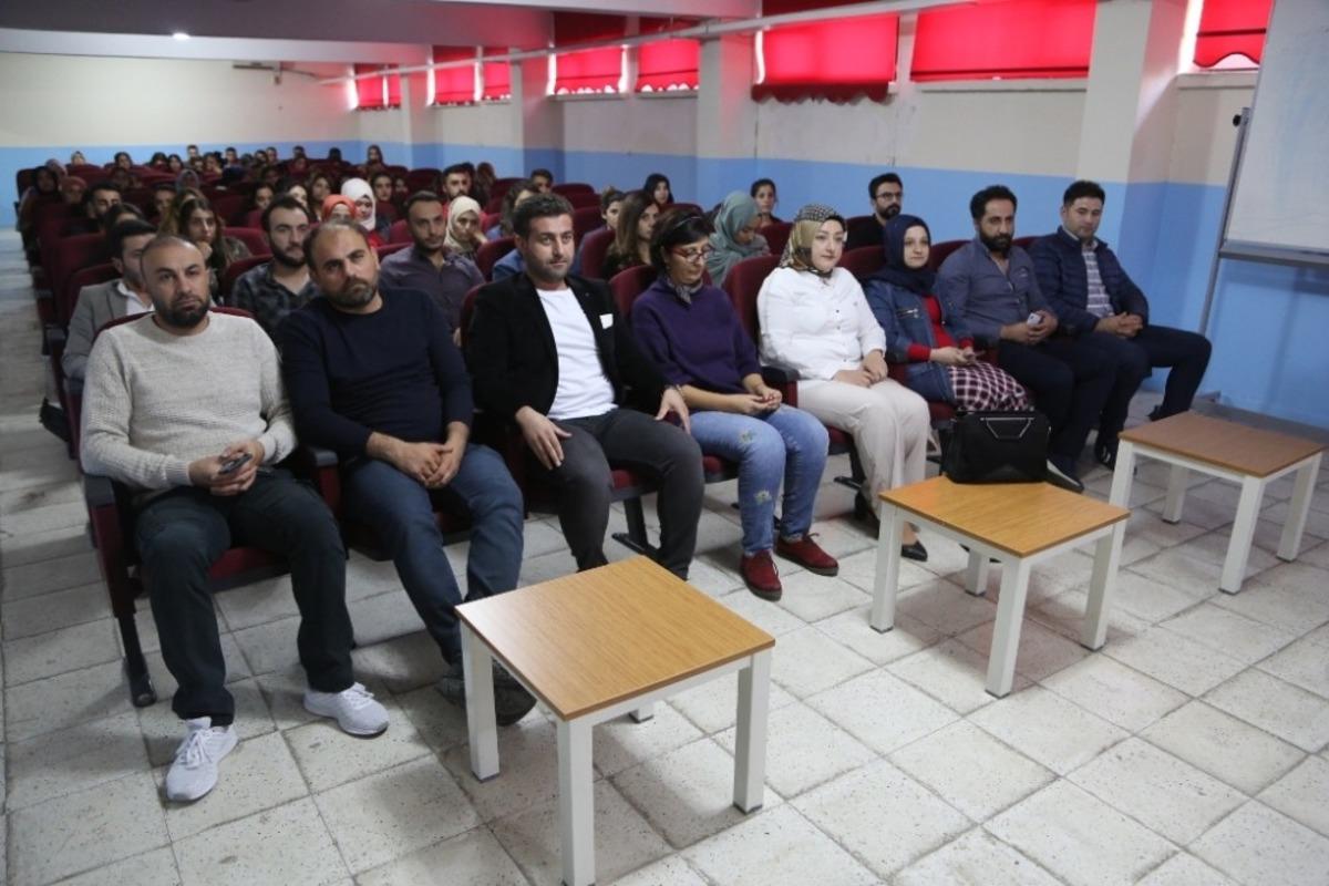 Silopi&rsquo;de kadına y&ouml;nelik şiddetle m&uuml;cadele semineri