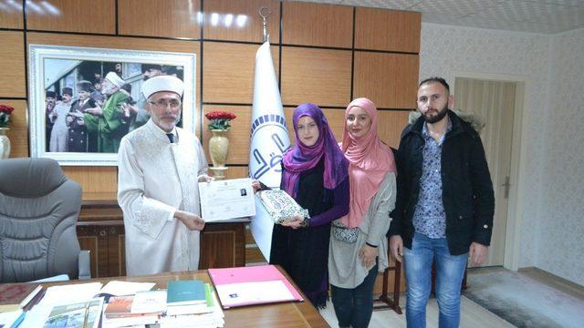 Alman, Leonie Balbina Balzer, Lale ismi ile Müslüman oldu