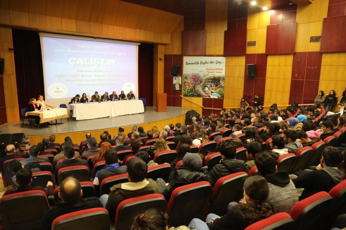 Tunceli&rsquo;de gen&ccedil; n&uuml;fus &ccedil;alıştayı