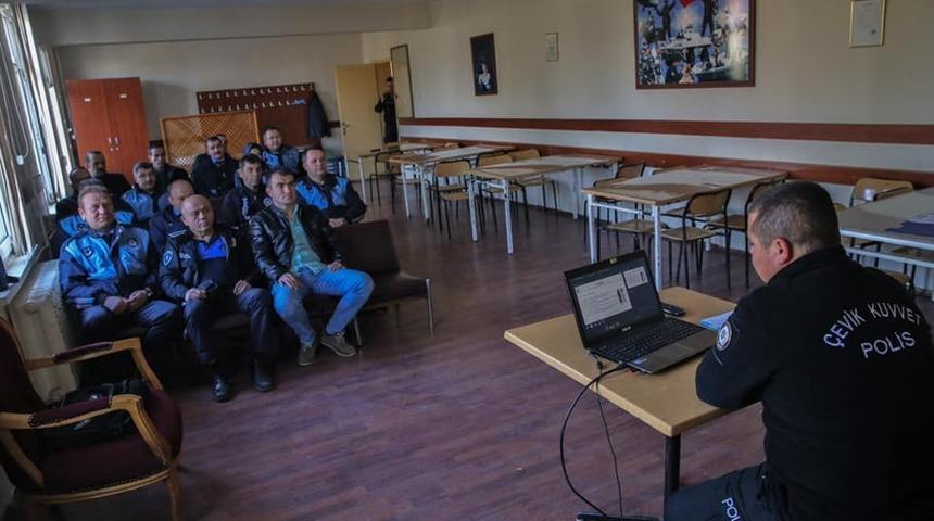 Zabıta&rsquo;ya sprey eğitimi