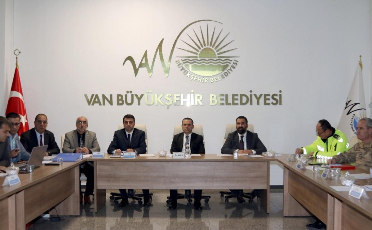 Van&rsquo;da ulaşımı rahatlatacak adım