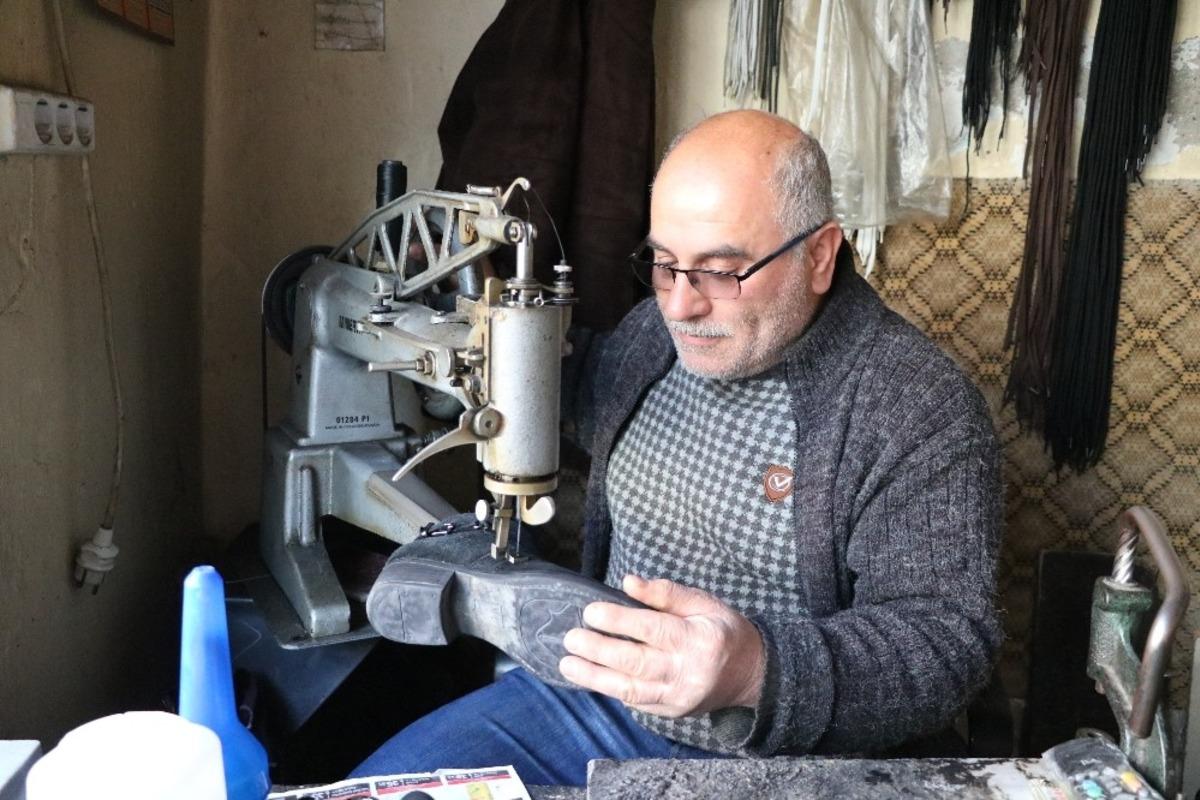 Ayakkabı tamircilerinde kış yoğunluğu