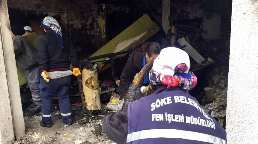 S&ouml;ke Belediyesi&rsquo;nden yanan iş yerine yardım eli