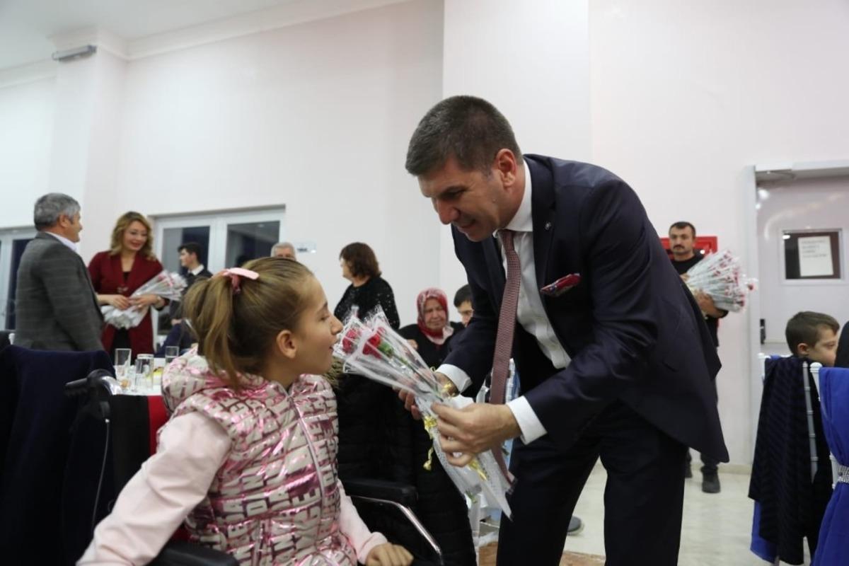 Belediye Başkanı Ali Orkun Ercengiz " Engelsiz Kafe hizmetini Hayata Ge&ccedil;iriyoruz."