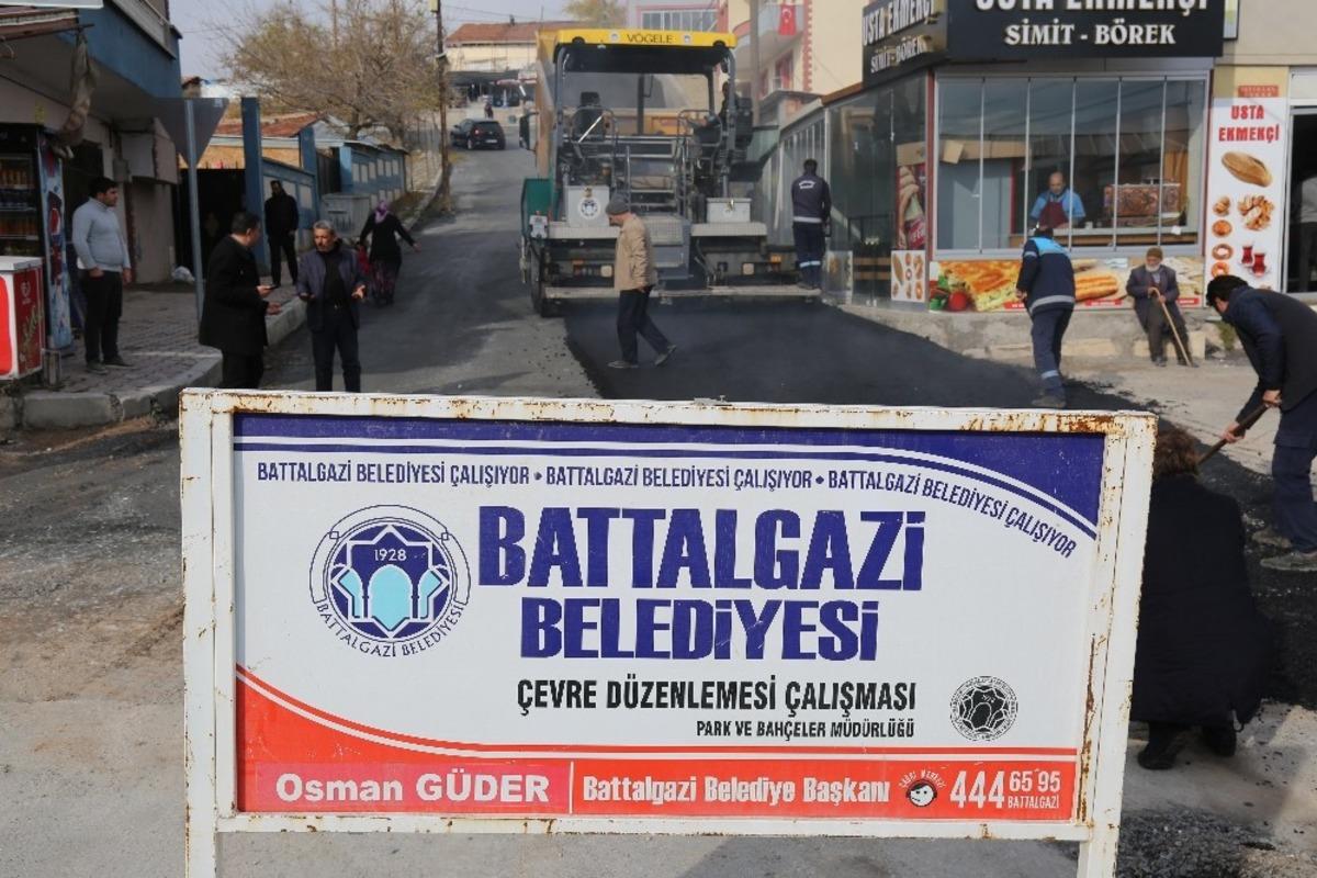 Hanımın&ccedil;iftliği&rsquo;nde asfalt sevinci