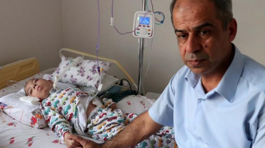 Çocuklarına ulaşacak yardım elini bekliyorlar