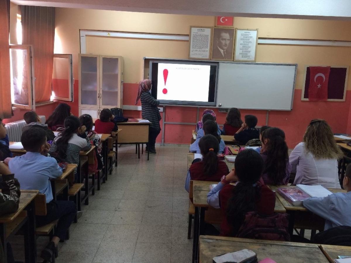 Siirtli &ouml;ğrencilere gıda g&uuml;venilirliği ve hijyeni eğitimi verildi