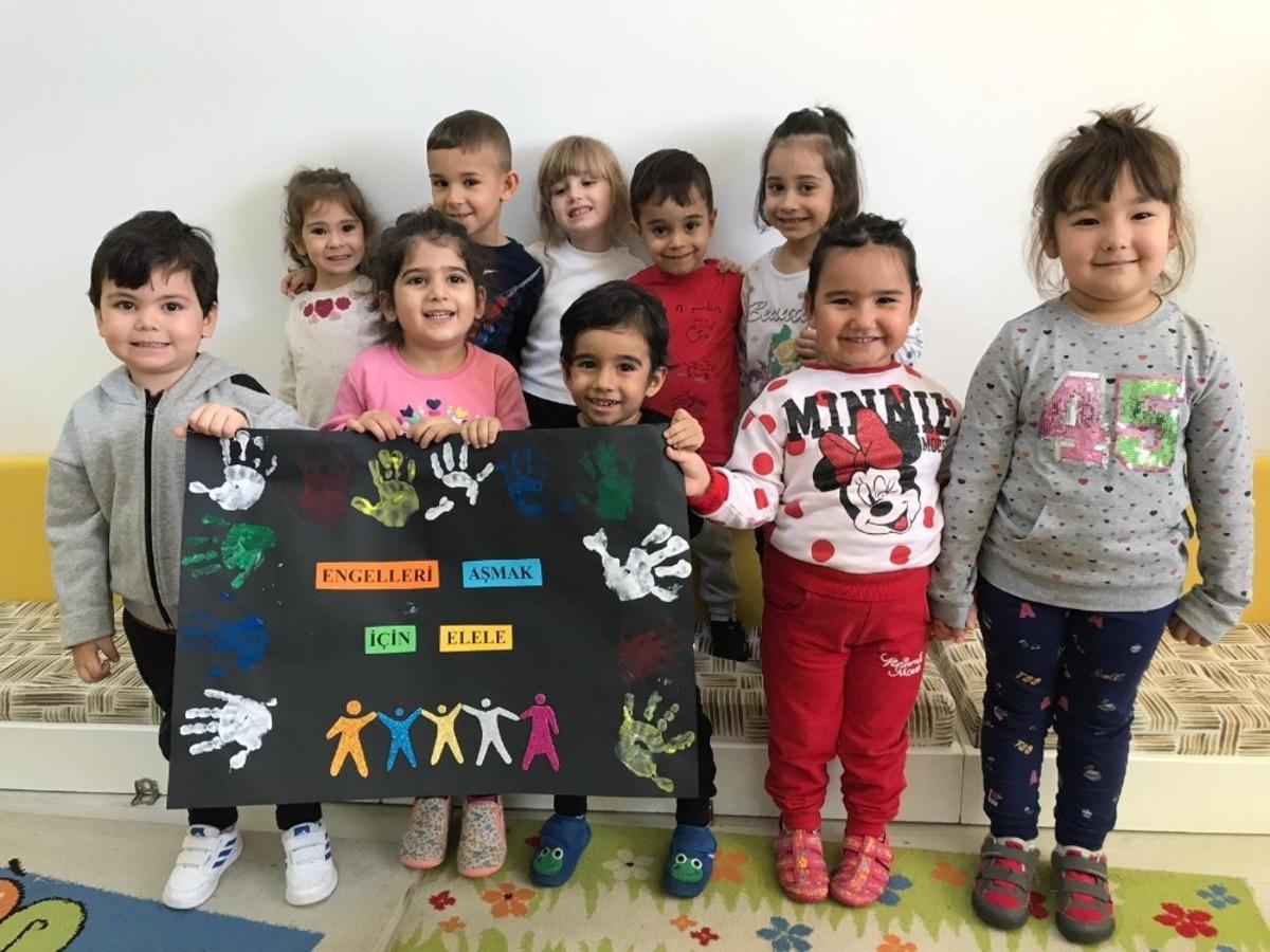 Minikler engelleri kaldırıyor