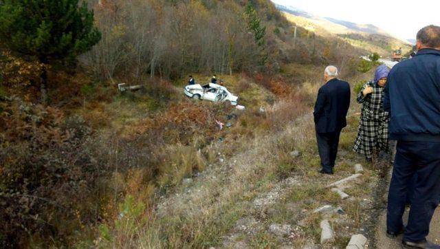 Sinop’ta otomobil şarampole uçtu: 5 yaralı