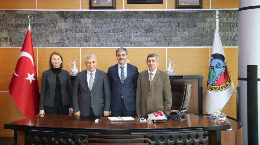 Serdivan&rsquo;a Noter geliyor