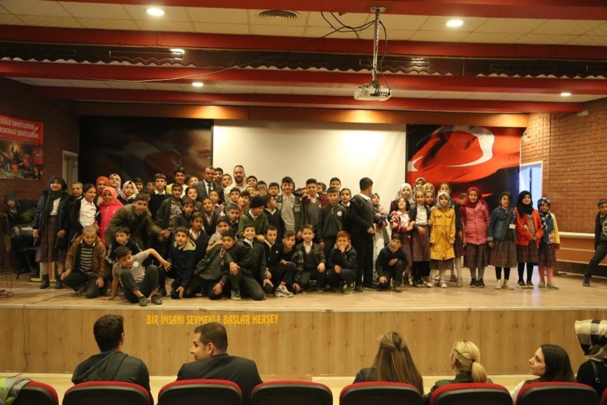 Silopi&rsquo;de &rsquo;Bir Bilim İnsanı Olsam&rsquo; s&ouml;yleşisi