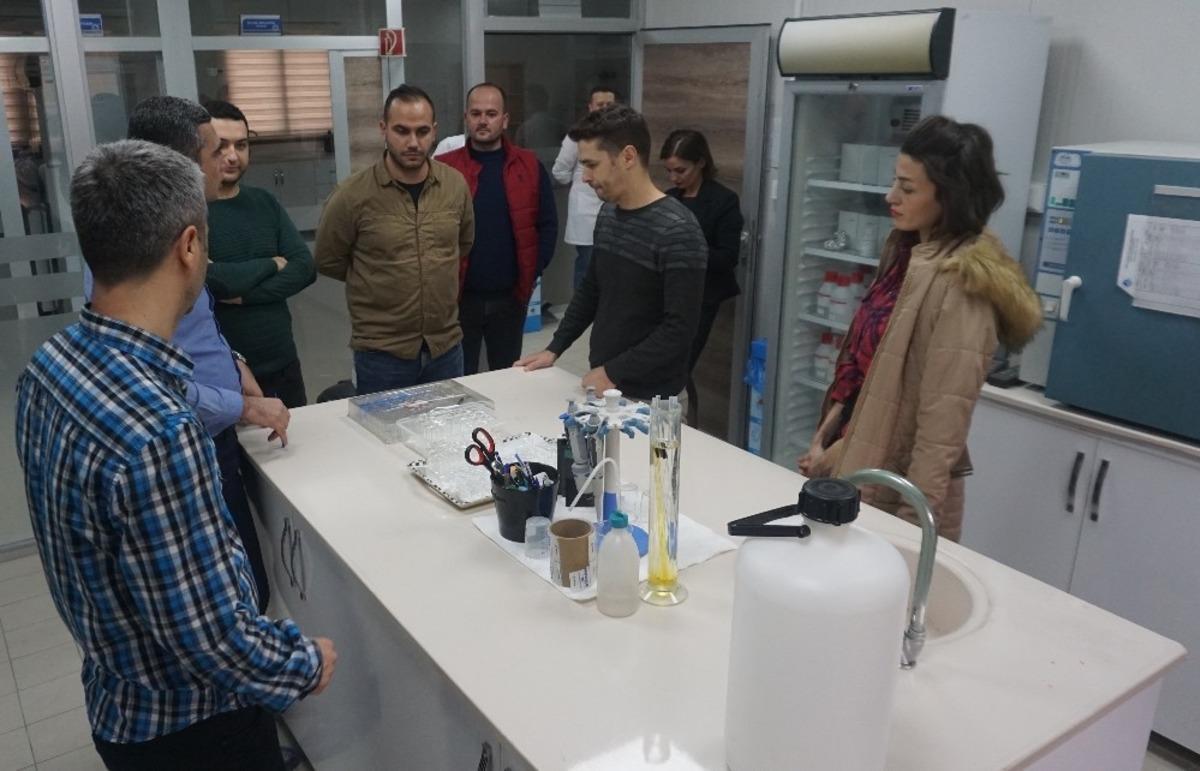 MTSO &Ccedil;evre İSG &ccedil;alışma grubu, MESKİ Merkez Su Analiz Laboratuvarını gezdi