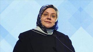 Bakan Zehra Zümrüt Selçuk'tan 'kadına şiddetle mücadele' mesajı