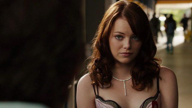 Emma Stone ile Dave McCary nişanlandı