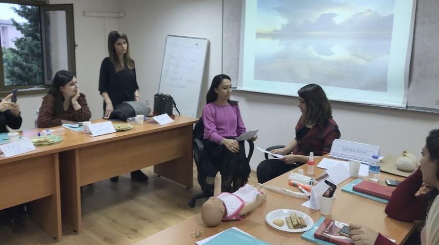 Mersin &Uuml;niversitesinde Emzirme Danışmanlığı Eğitimi verildi