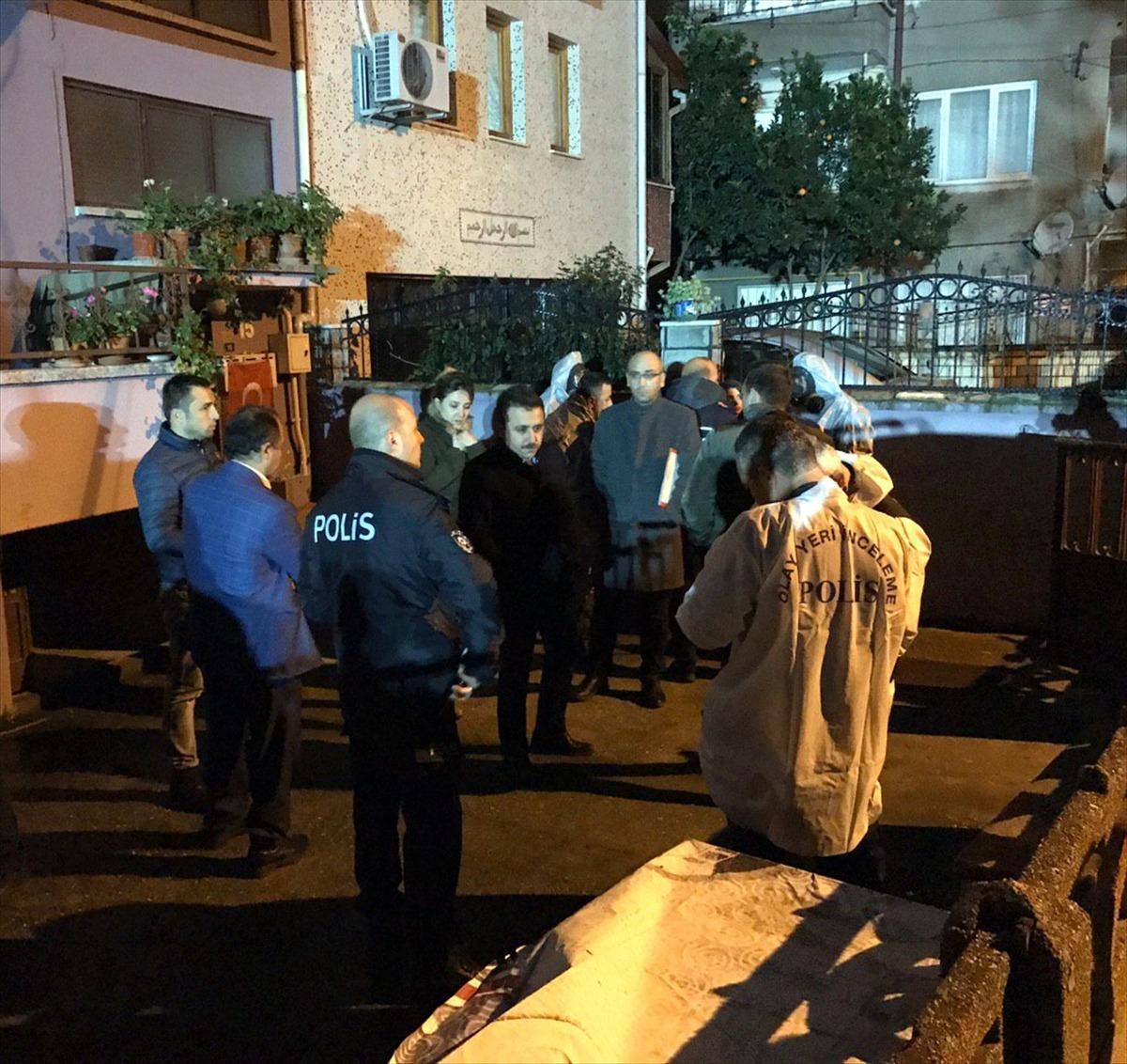 G&Uuml;NCELLEME - Sakarya'da 21 yaşındaki gen&ccedil; evinde &ouml;l&uuml; bulundu