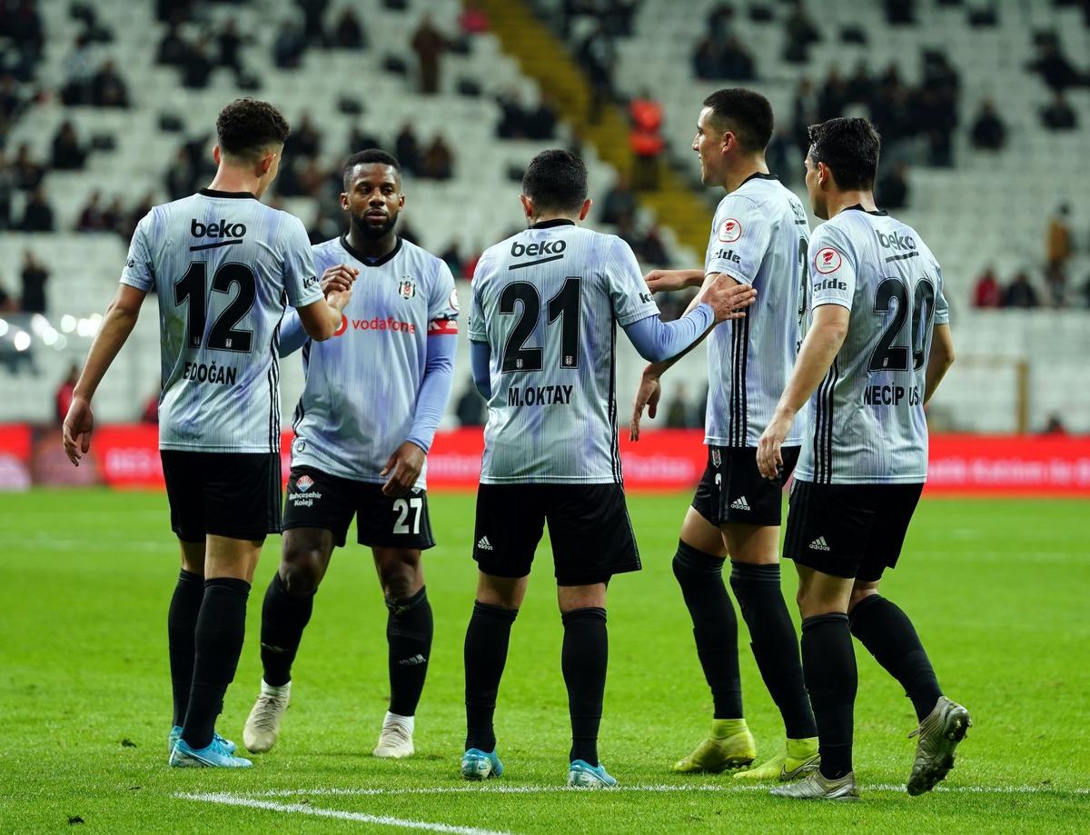 Beşiktaş-24 Erzincanspor ma&ccedil; sonucu: 3-0