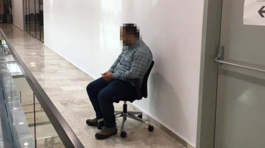 Kendisini görüp ayağa kalkmayan çalışana ceza veren Güngören Belediye Başkan Yardımcısı Veysel İpekçi istifa etti