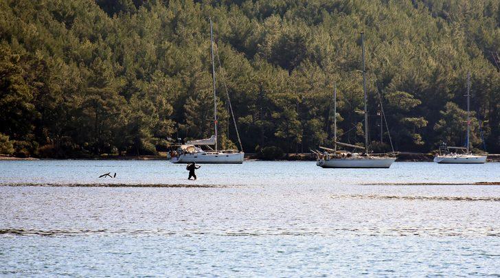 Marmaris'te korkutan görüntü! Deniz 25 metre çekildi G2