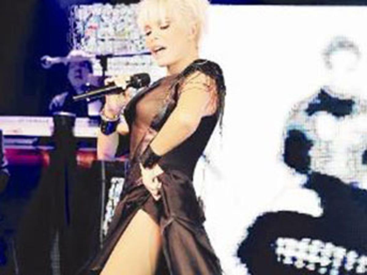 Ajda yakıp ge&ccedil;ti