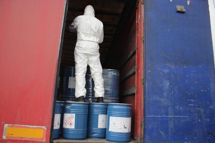 Gürbulak sınır kapısında 18,4 ton siyanür yakalandı G3