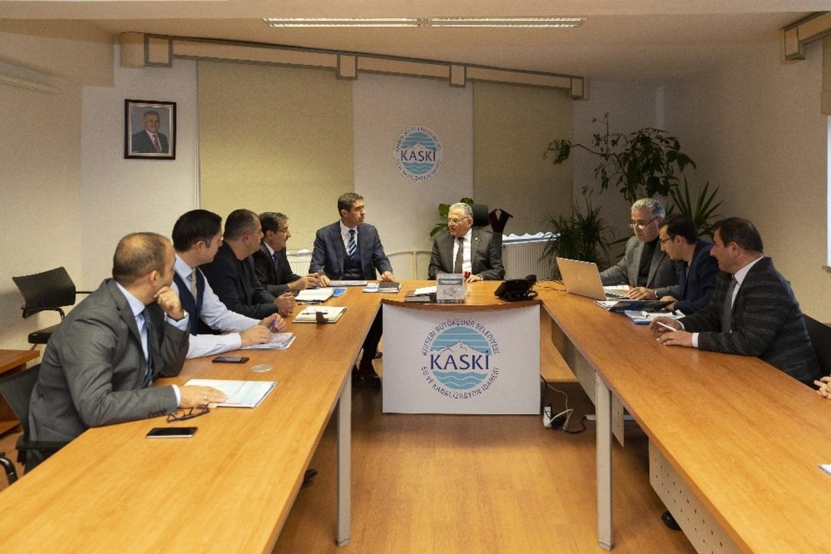 KASKİ&rsquo;de yatırım toplantısı yapıldı
