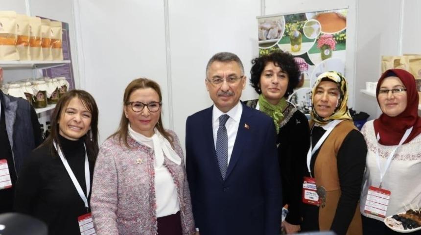 Alaşehir&rsquo;in y&ouml;resel &uuml;r&uuml;nleri Ankara&rsquo;da sergilendi