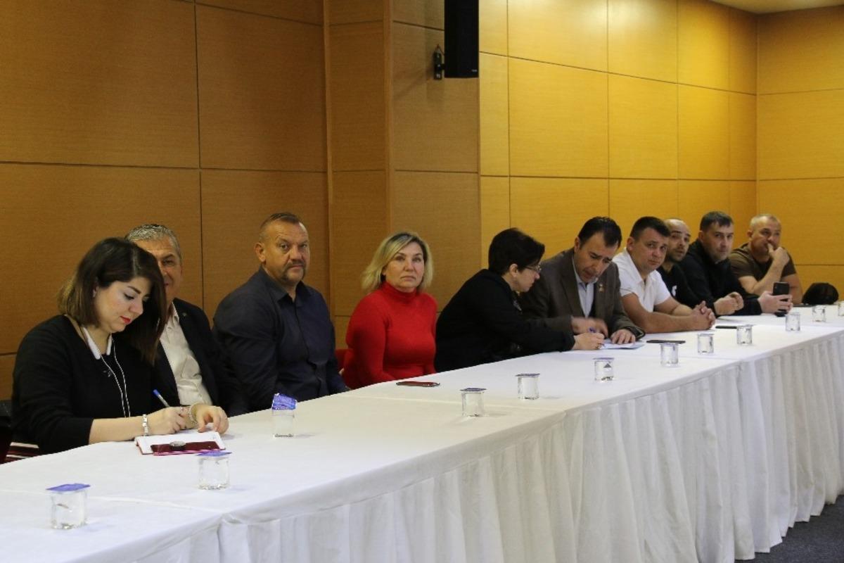 B&uuml;y&uuml;kşehir&rsquo;in yılbaşı hazırlıkları