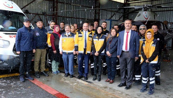 Ali Ramazan Benli, 112 personelinin ’ ‘Acil Sağlık Hizmetleri Haftası’nı telsiz anonsu ile kutladı G2