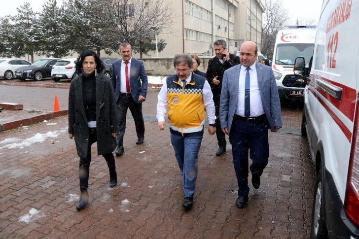 Ali Ramazan Benli, 112 personelinin ’ ‘Acil Sağlık Hizmetleri Haftası’nı telsiz anonsu ile kutladı G4